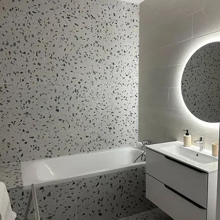Axxis Black Sea Apartment Navodari